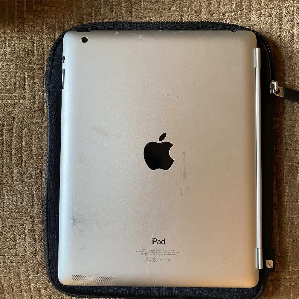 Incase neoprene device protector - Picture 8 of 10